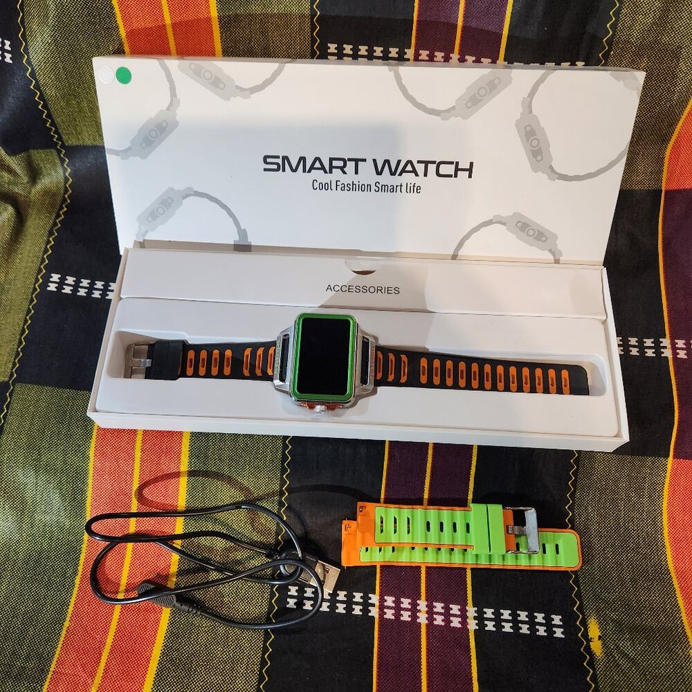 Unisex Fashion Smartwatch with Bluetooth and Heart Monitor